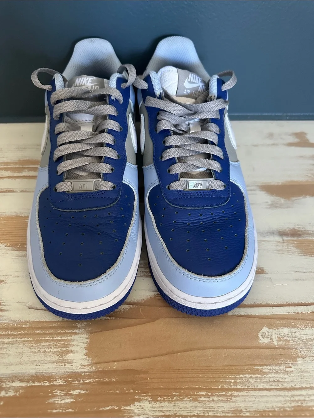 Nike AF1 Women’s Low-Top Sneakers in Light Blue, Navy, and Gray